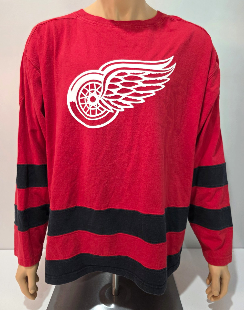 Detroit Red Wings Mens XL Long Sleeve Shirt NHL Hockey Jersey Style Red Black